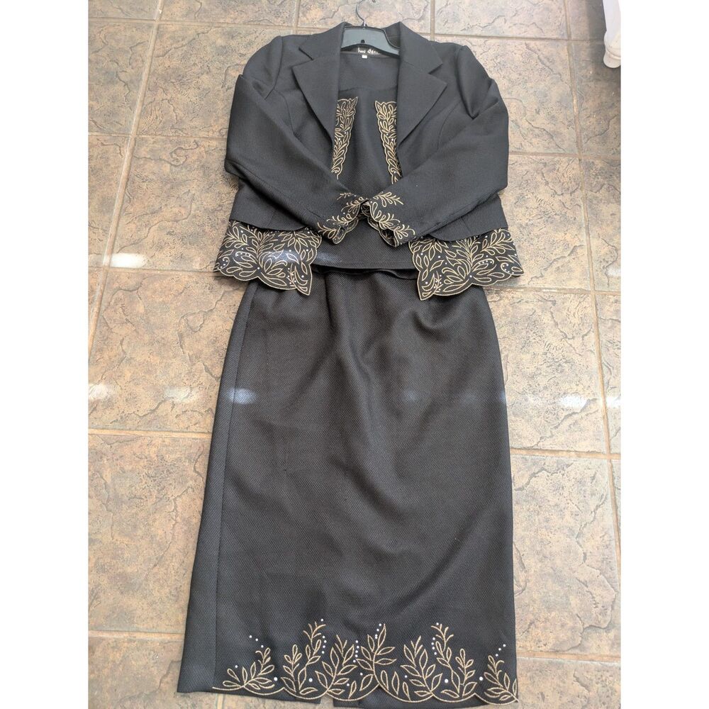 Vintage BMJ Studio 3-Piece Formal Black and Gold Skirt Suit - Size 10